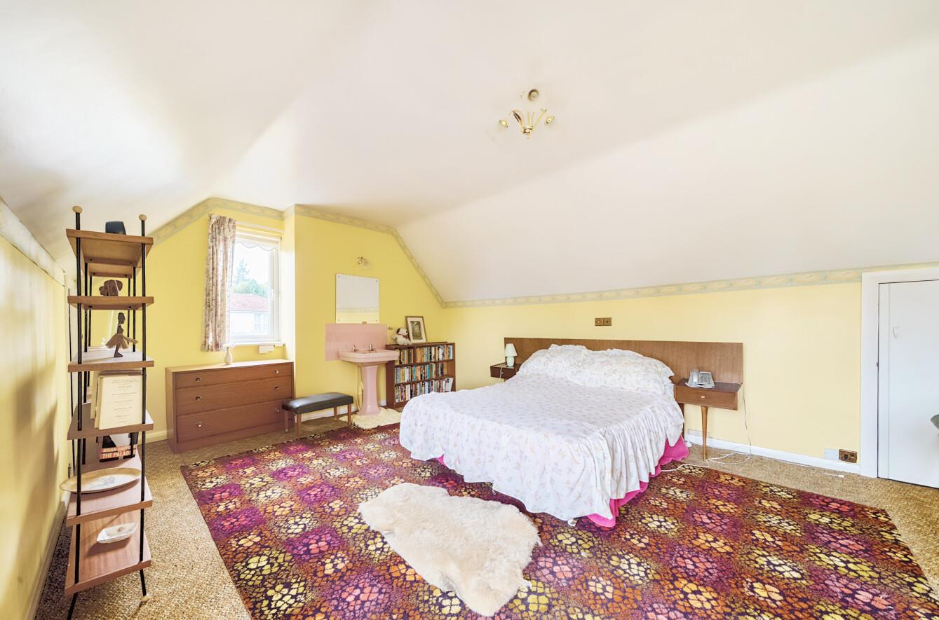 Gower Road, Sketty, Swansea, SA2 9JJ